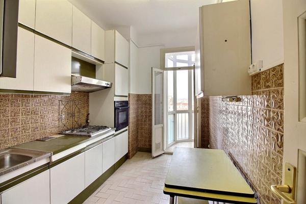 Marseille (13006) T3 VAUBAN / NOTRE DAME DE LA GARDE