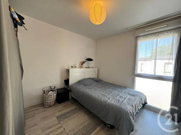 Appartement F2 à vendre  2 pièces - 38,30 m 2   DUGNY  - 93
