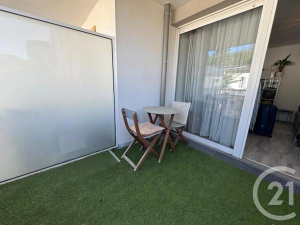 Appartement F2 à vendre  2 pièces - 38,30 m 2   DUGNY  - 93