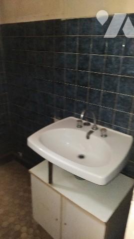 A vendre à SAINT QUENTIN LES CHARDONNETS