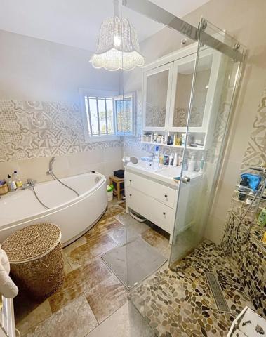 Belle propriété 9 pièces sur parcelle de 5 370 m2