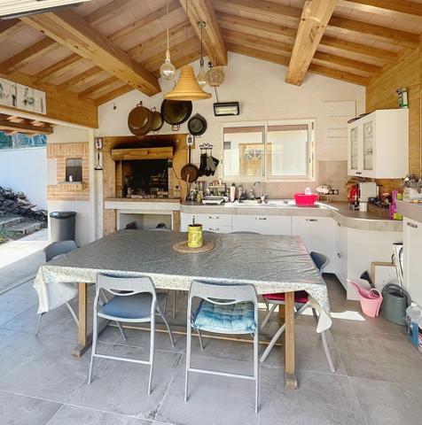 Belle propriété 9 pièces sur parcelle de 5 370 m2