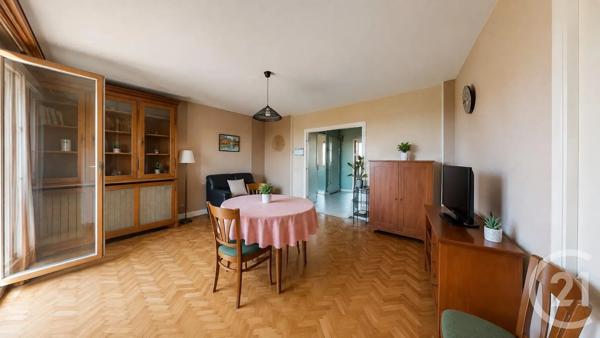 Appartement F2 à vendre  2 pièces - 62 m 2   LA COURNEUVE  - 93