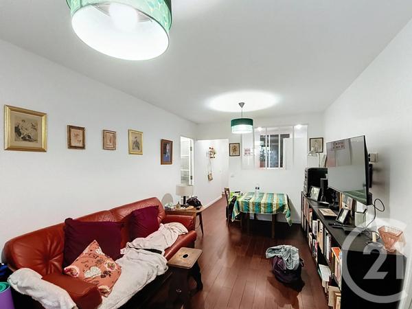 Appartement F2 à vendre  2 pièces - 62 m 2   LA COURNEUVE  - 93