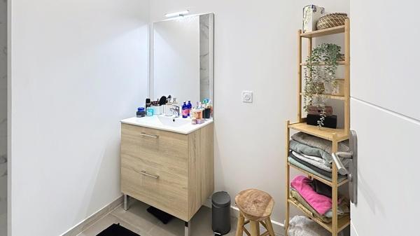 Maison neuve de 2023 avec 2 chambres en campagne