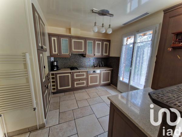 Maison à vendre 5 pièces 93 m² Varennes-Jarcy