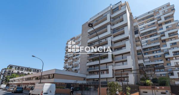 À vendre Studio 19.88 m² - Paris 75019