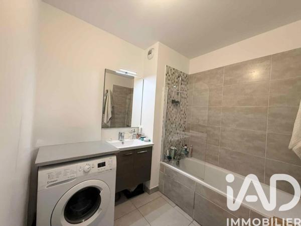 Appartement à vendre 3 pièces 63 m² Villeneuve-Tolosane