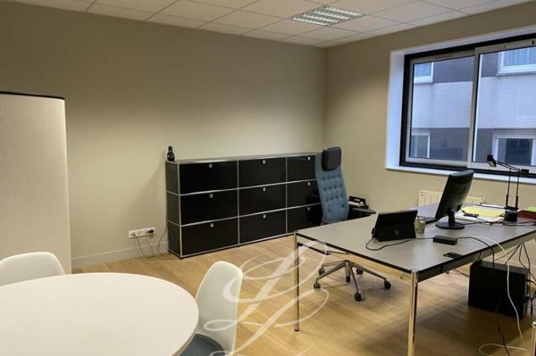 Location - BUREAUX 48 m 2
