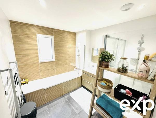 Maison neuve avec vue - 6 pièces à La Mézière