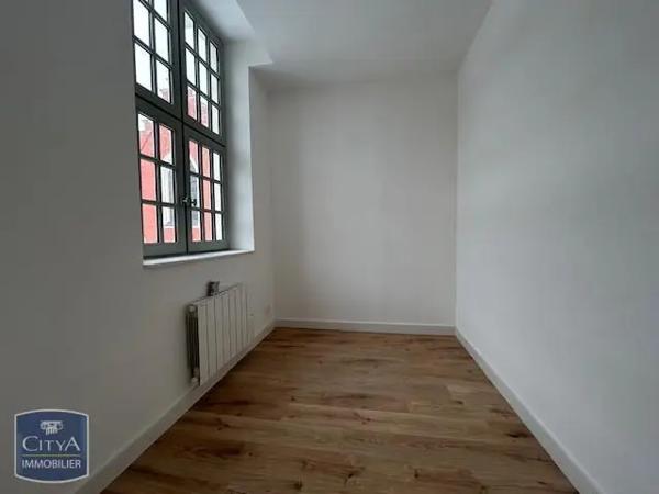 Appartement à louer 2 pièces 66.7m²