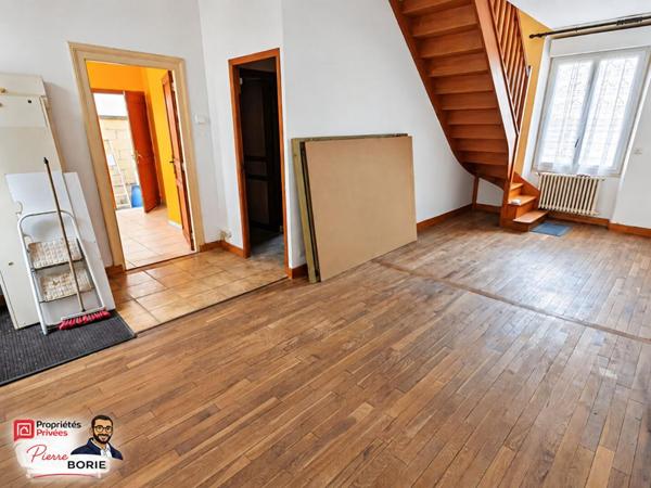 CHÂTEAUROUX - Maison 68 m² -  2 chambres et un bureau - Vie de plain-pied possible - Cour - Grande cave