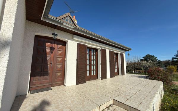 Maison à vendre    6 pièces • 134,78 m2 Poitiers