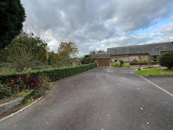 Maison Saint Broladre 6 pièce(s) 123 m2