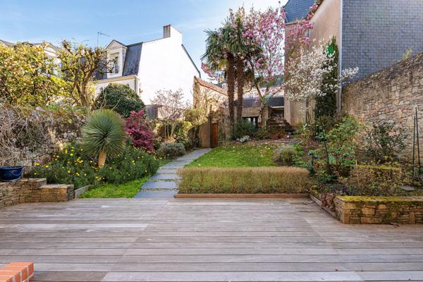 Acheter Maison 8 pièces - 260 m²