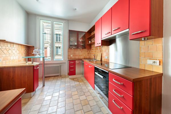 Acheter Maison 8 pièces - 260 m²