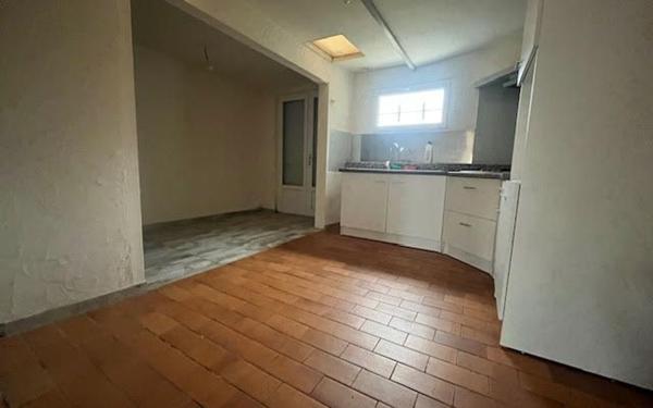 Maison à vendre    2 pièces • 60 m2 Saint-Saulve