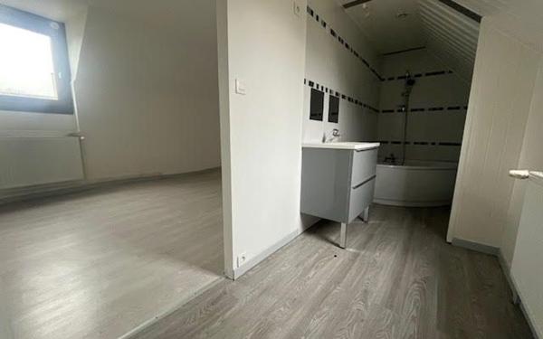 Maison à vendre    2 pièces • 60 m2 Saint-Saulve