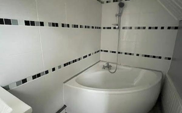 Maison à vendre    2 pièces • 60 m2 Saint-Saulve