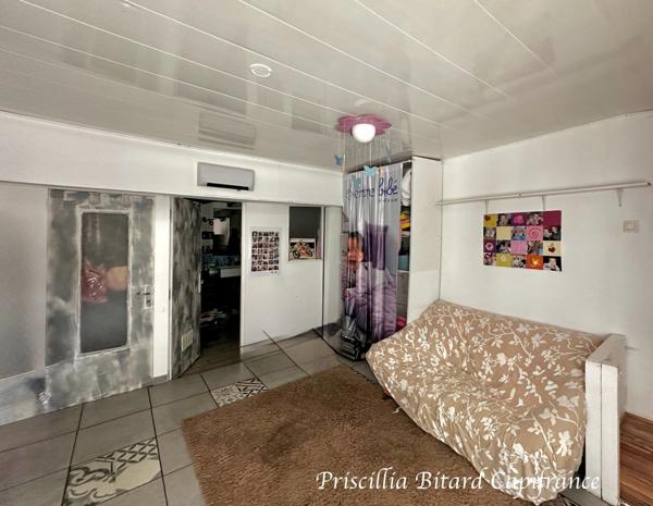Maison de village de 141 m² avec dépendance et jardin. Beau potentiel
