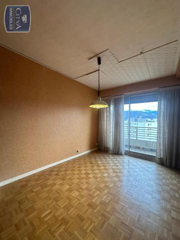 Appartement à vendre 5 pièces 101m²