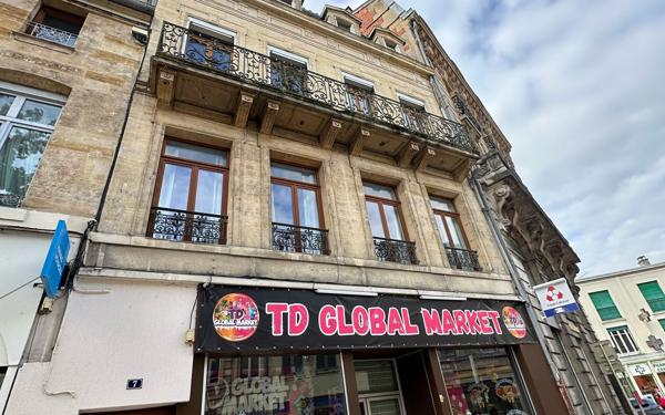 Immeuble à vendre    4 pièces •  Bar-le-Duc