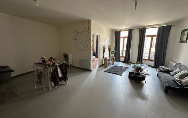 Immeuble à vendre    4 pièces •  Bar-le-Duc