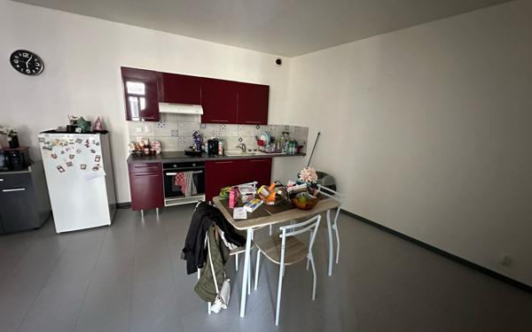 Immeuble à vendre    4 pièces •  Bar-le-Duc