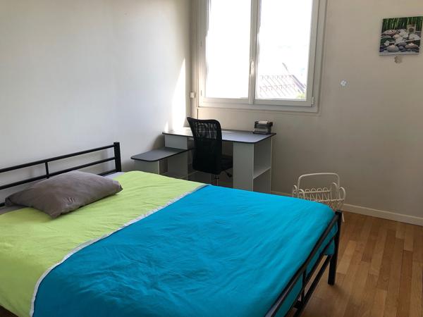 Gennevilliers (92230) Gennevilliers , 3 pièces .