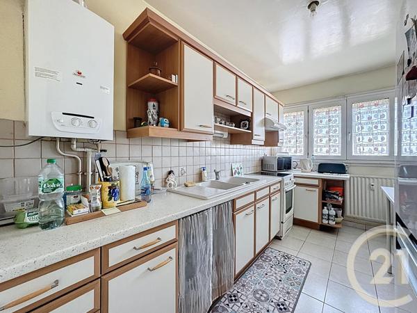 Appartement F5 à vendre  5 pièces - 93,38 m2 COMPIEGNE - 60