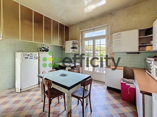 Maison 9 pièces - 214 m²