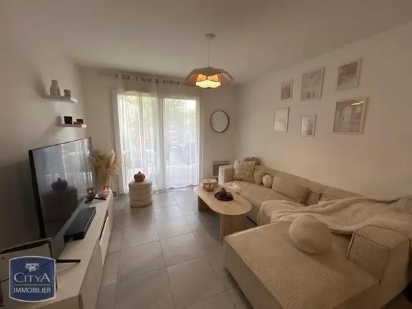 Appartement à louer 2 pièces 37.25m² Toulon (83000)