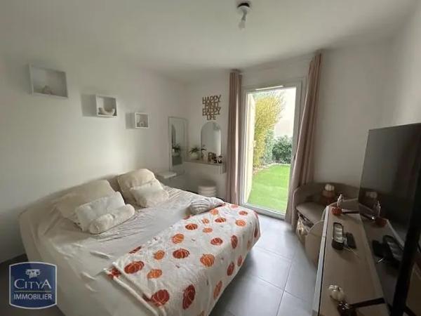 Appartement à louer 2 pièces 37.25m² Toulon (83000)