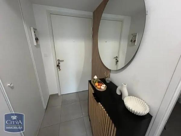 Appartement à louer 2 pièces 37.25m² Toulon (83000)