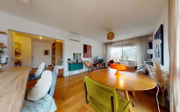 Appartement à vendre    3 pièces • 74 m2 Lyon 5