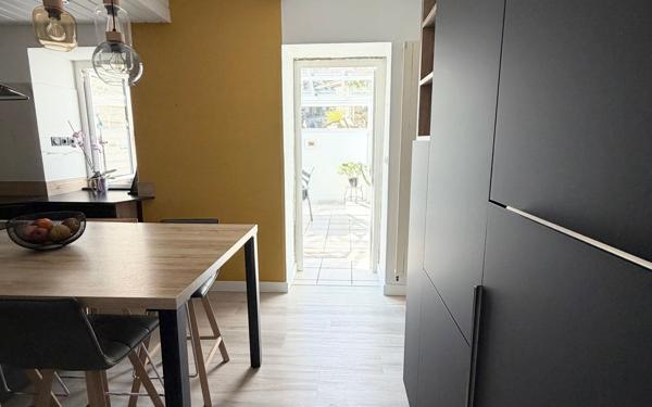 Maison à vendre    7 pièces •  Saint-Renan