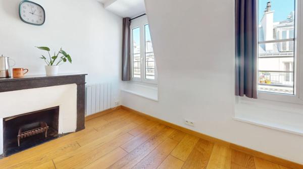 Appartement au cinquième étage