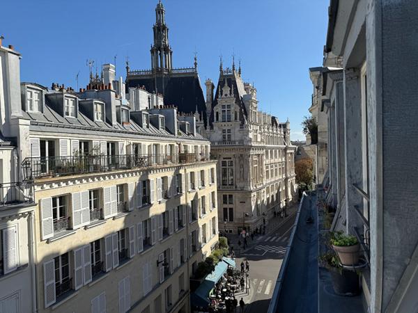 Appartement au cinquième étage