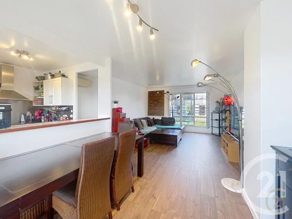 Appartement F6 à vendre  6 pièces - 95 m 2   BONDY  - 93
