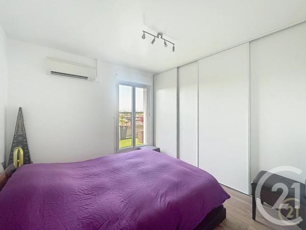 Appartement F6 à vendre  6 pièces - 95 m 2   BONDY  - 93