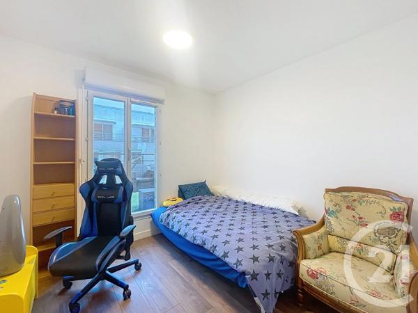 Appartement F6 à vendre  6 pièces - 95 m 2   BONDY  - 93