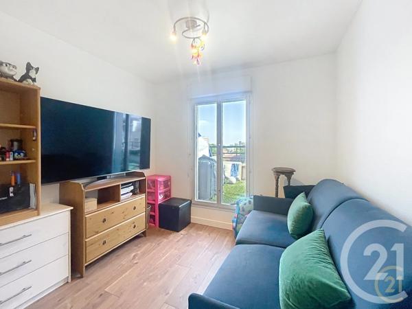 Appartement F6 à vendre  6 pièces - 95 m 2   BONDY  - 93