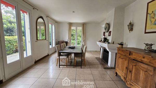 Maison 137 m² à Milly-la-Forêt 91490