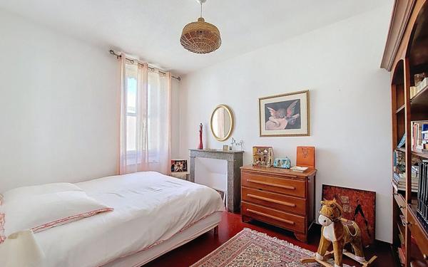 Maison à vendre    4 pièces •  Orange