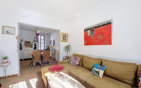 Maison à vendre    4 pièces •  Orange