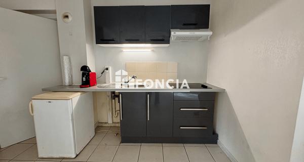 Location Appartement 2 pièces 42.11 m² - Toulon 83100