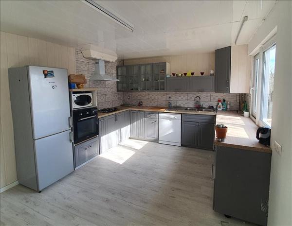 Maison à vendre |  Montguyon |  5 pièces | 90 m²