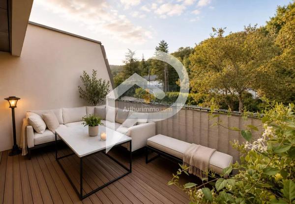 Vente                                                      Appartement
                        
                     5 pièces                      83 m2                     à Villennes-sur-Seine