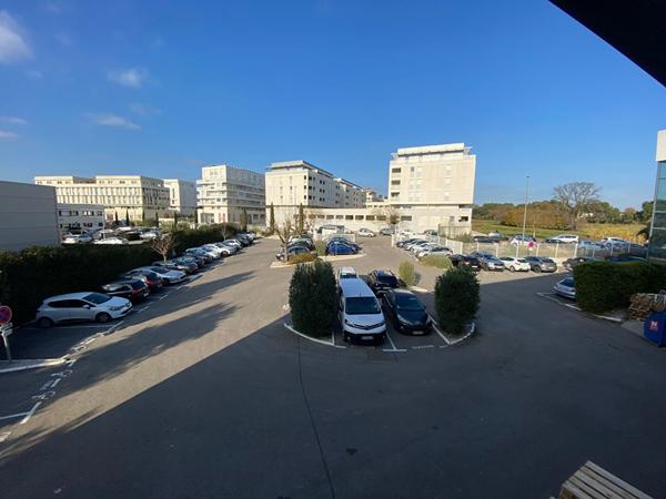 Location bureau Castelnau-le-Lez - 293 m² - 4 501 €/mois