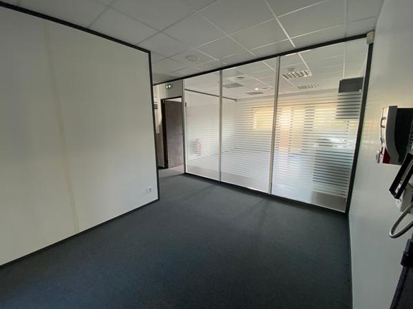 Location bureau Castelnau-le-Lez - 293 m² - 4 501 €/mois